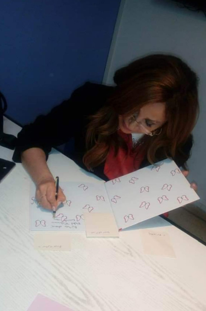 Signature de l'album de jeunesse '' Thomas sauve le climat '' de l'auteure Wafa BERRY à l'Institut Français de Tripoli. 